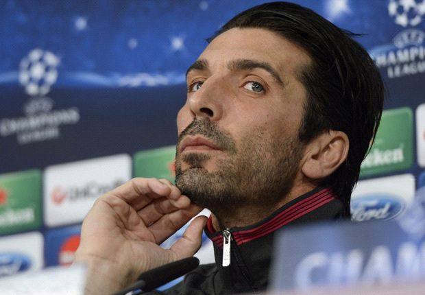 Buffon warns Galatasaray: Your fans can't score for you