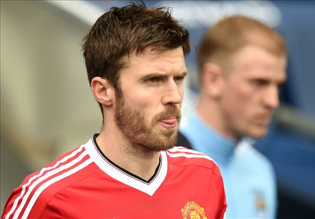 Carrick set to stay at Man Utd