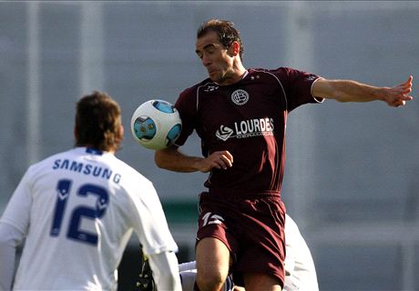 Somoza, a un paso de volver a Vélez