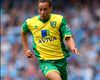 Elliott Bennett signs new Norwich deal
