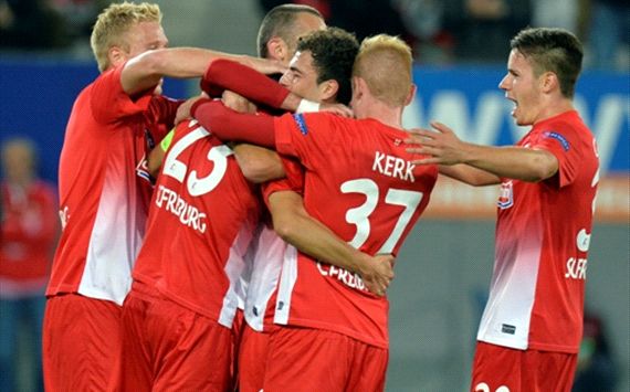 Julian Schuster celebrates SC FREIBURG - SLOVAN LIBEREC - UEFA Europa League