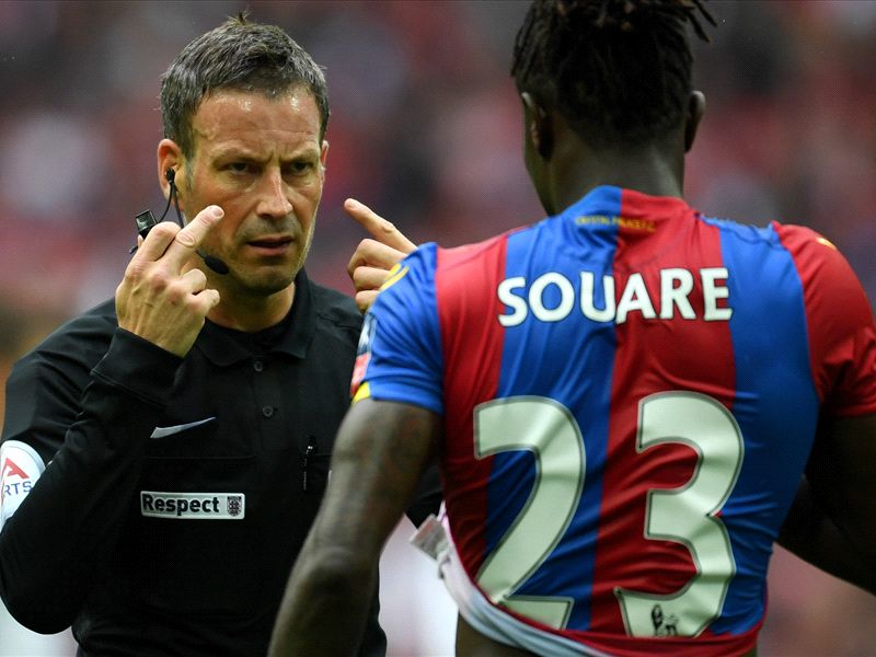 'Incompetent' Clattenburg SLAMMED for FA Cup final showing