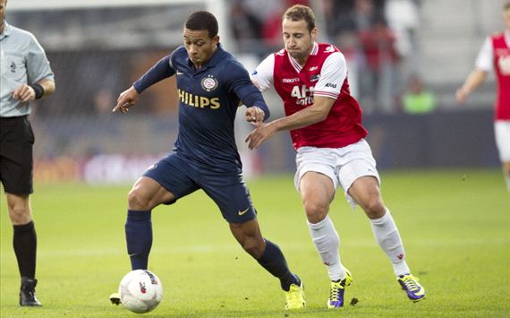 Memphis Depay, PSV