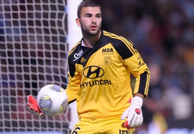 Anthony Lopes a du quitter ses partenaires après s'être blessé avant la demi heure de jeu