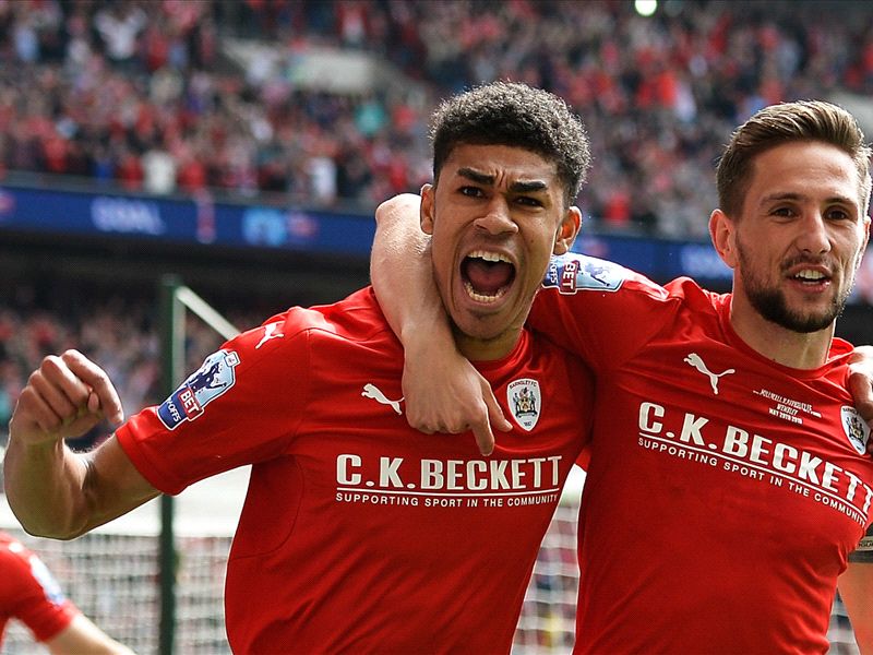 West Ham poised to sign Manchester United striker Ashley Fletcher