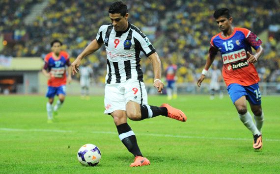 Conti, Gunalan - Pahang vs PKNS FC