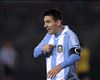 Messi no alcanza a McCaulay