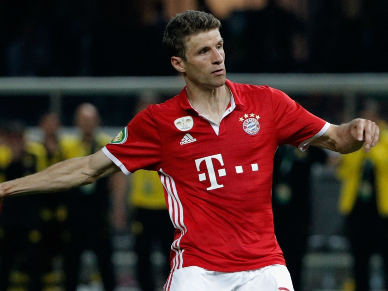 'Our fans would never forgive us' - Bayern won't sell Muller to Manchester United
