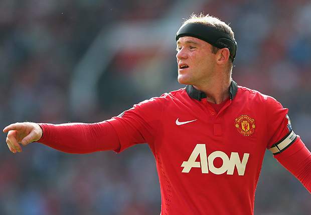 Question of the Day: Should Rooney play as an out-and-out striker for Man Utd?