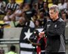 Oswaldo de Oliveira prepara plano de emergência contra o São Paulo