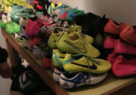 Rojo donates 50 pairs of Man Utd boots