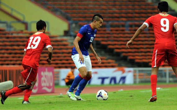 Malaysia vs Bahrain - 101513 - Fakri Saarani