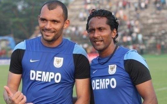 Roberto Mendes Da Silva Clifford Miranda East Bengal FC vs Dempo SC I-League