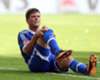 Huntelaar confirms knee operation