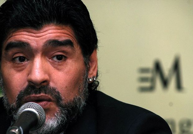 Aguero is a 'wimp', fumes Maradona