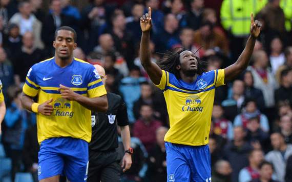 Romelu Lukaku Aston Villa Everton Premier League 10262013