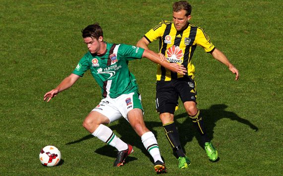 Chapman and Brockie vie for possession