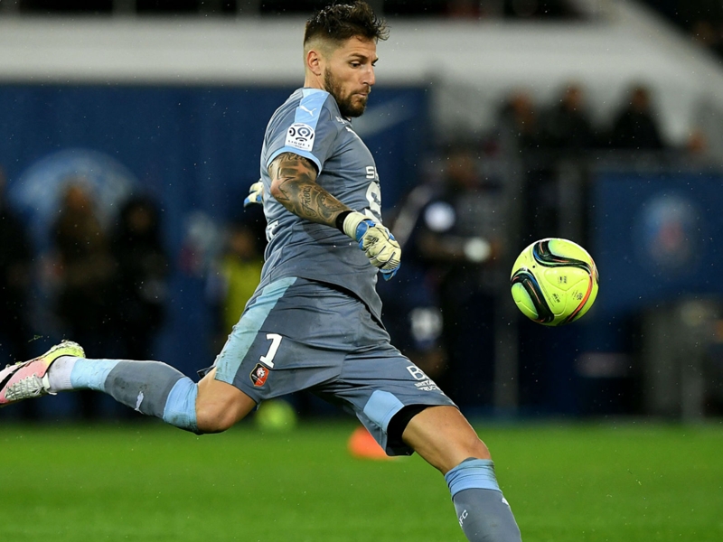 Rennes, Costil : "Je suis arrivé libre, je repartirai libre"