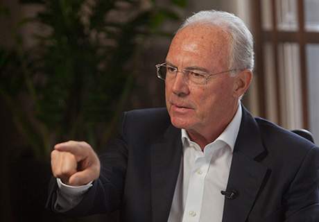 Beckenbauer Kecam Taktik Guardiola
