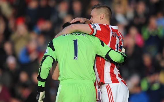 Asmir Begovic Ryan ShawcrossStoke City v Southampton EPL 11022013