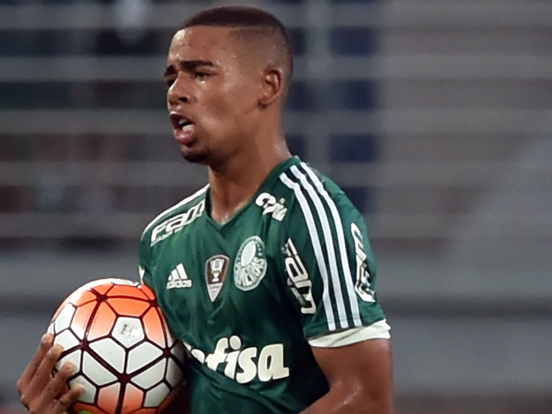Gabriel Jesus not going to Barcelona yet, insists Palmeiras coach
