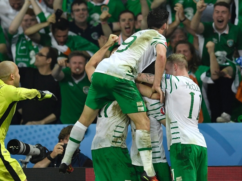 Italy 0-1 Ireland: Brady the hero for Boys in Green