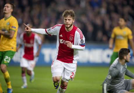 Ajax Perpanjang Kontrak Schone