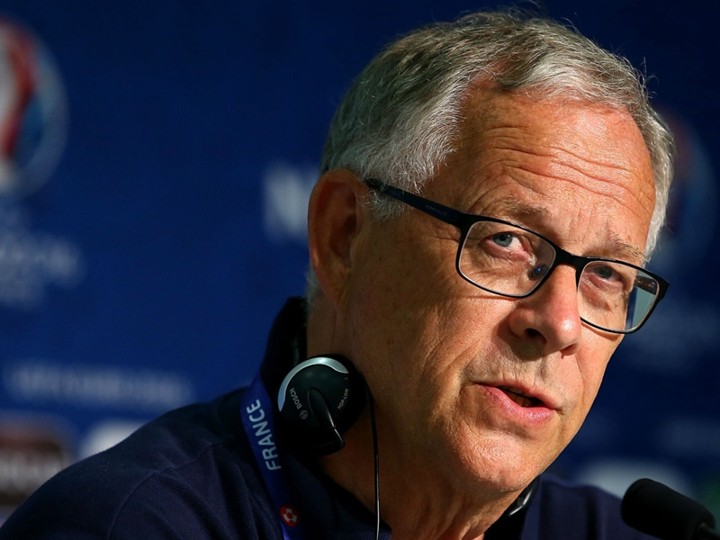 Lagerback hopes England's attacking struggles continue