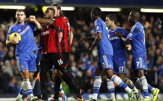 Branislav Ivanovic Victor Anichebe Chelsea v West Bromwich Albion - Premier League 11092013