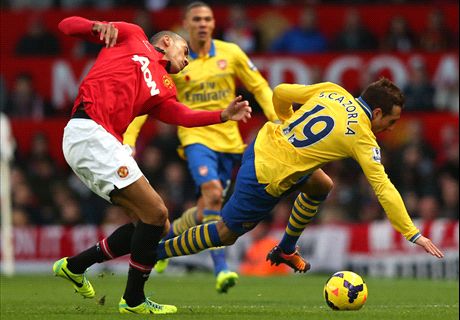 Arsenal to make shock move for Manchester United defender Smalling