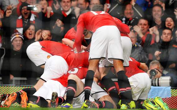 Robin van Persie Manchester United Arsenal Premier League 10112013