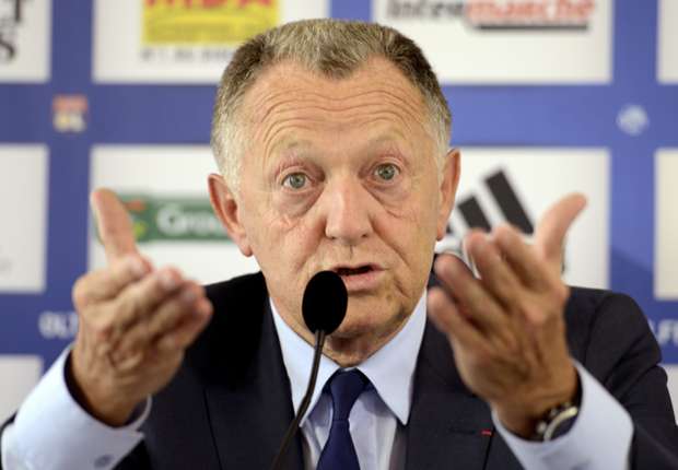 Aulas ne cédera pas