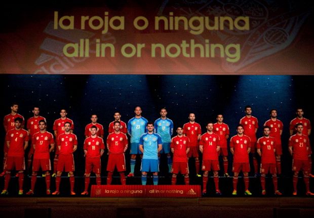 رونمایی از پیراهن های تیم ملی اسپانیا در جام جهانی 2014