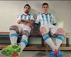 Lavezzi: "Messi está para a Argentina assim como Ibra está para o PSG"
