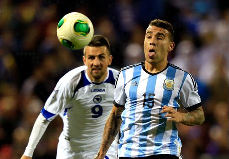 Barcelona espía a Otamendi