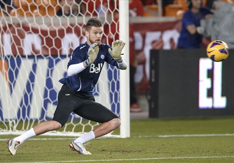 Nick Sabetti: Canadian goalkeeper Robert Stillo waiting for his chance to shine