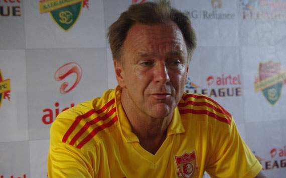 Mike Snoei Pune FC