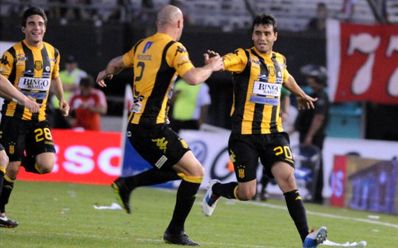 Olimpo festejo ante River