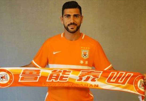 Pelle leaves Southampton for China - for £34m in wages!