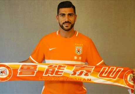 OFFICIAL: Pelle moves to China