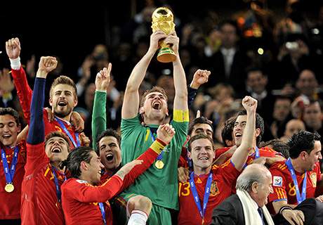 When is the World Cup draw for Brazil 2014?