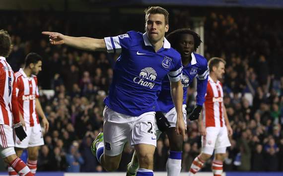 Seamus Coleman Everton Stoke City Premier League