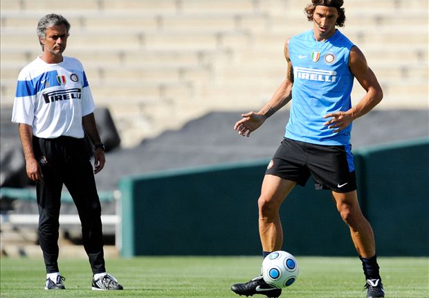 درخواست مورینیو از بازیکنان چلسی؛ مثل دروگبا و زلاتان باشید