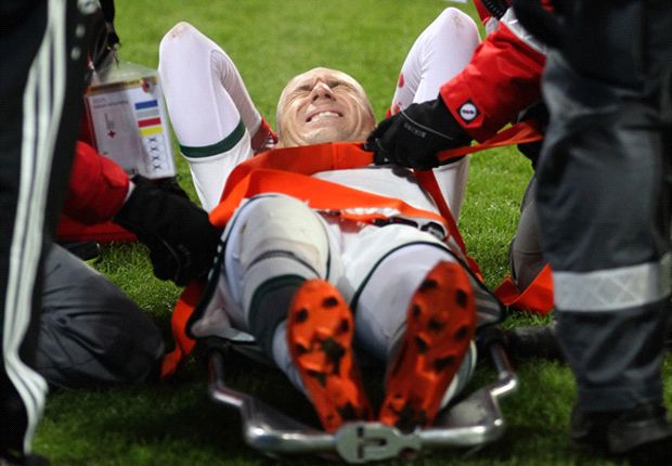 Arjen Robben nhập viện khẩn cấp