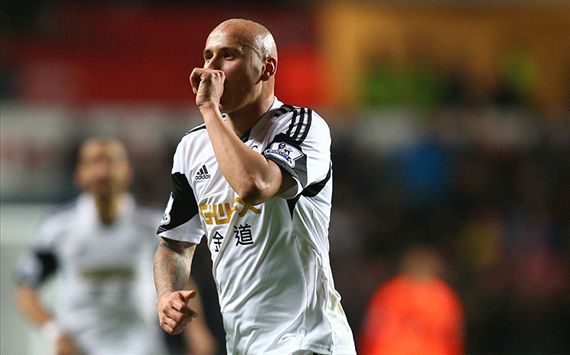 Jonjo Shelvey Swansea City v Newcastle United - English Premier League 12042013