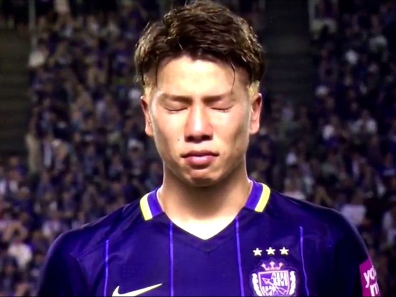 WATCH: New Arsenal signing cries after playing final game for boyhood club