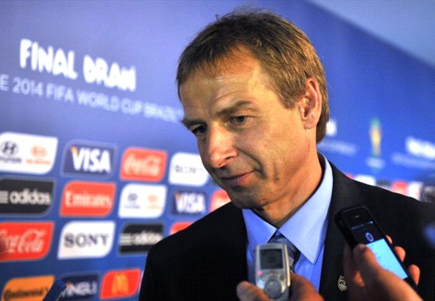 Klinsmann signs four-year extension with United States