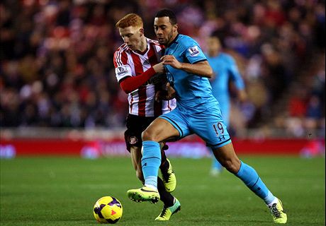 LIVE: Sunderland 1-0 Tottenham