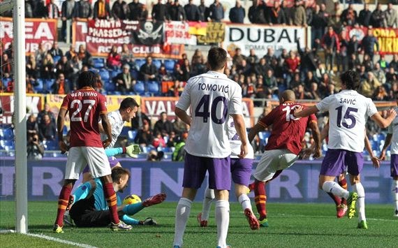 Maicon Roma Fiorentina Serie A 12082013