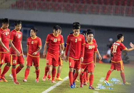 U23 Việt Nam phải hủy tập sau trận thua U23 Singapore